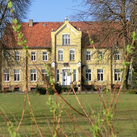Domane Neu Gaarz Hostel Kültér fotó