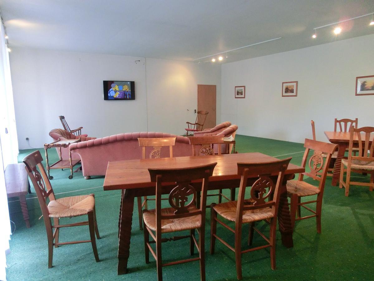 Domane Neu Gaarz Hostel Kültér fotó