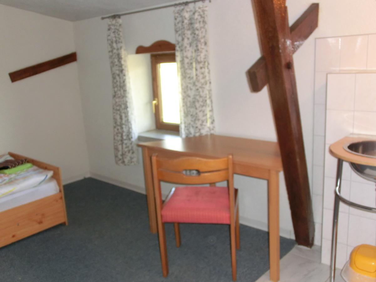 Domane Neu Gaarz Hostel Szoba fotó