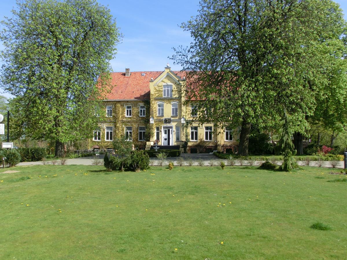 Domane Neu Gaarz Hostel Kültér fotó