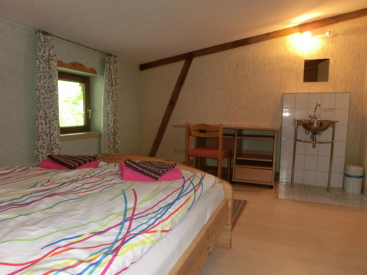 Domane Neu Gaarz Hostel Szoba fotó