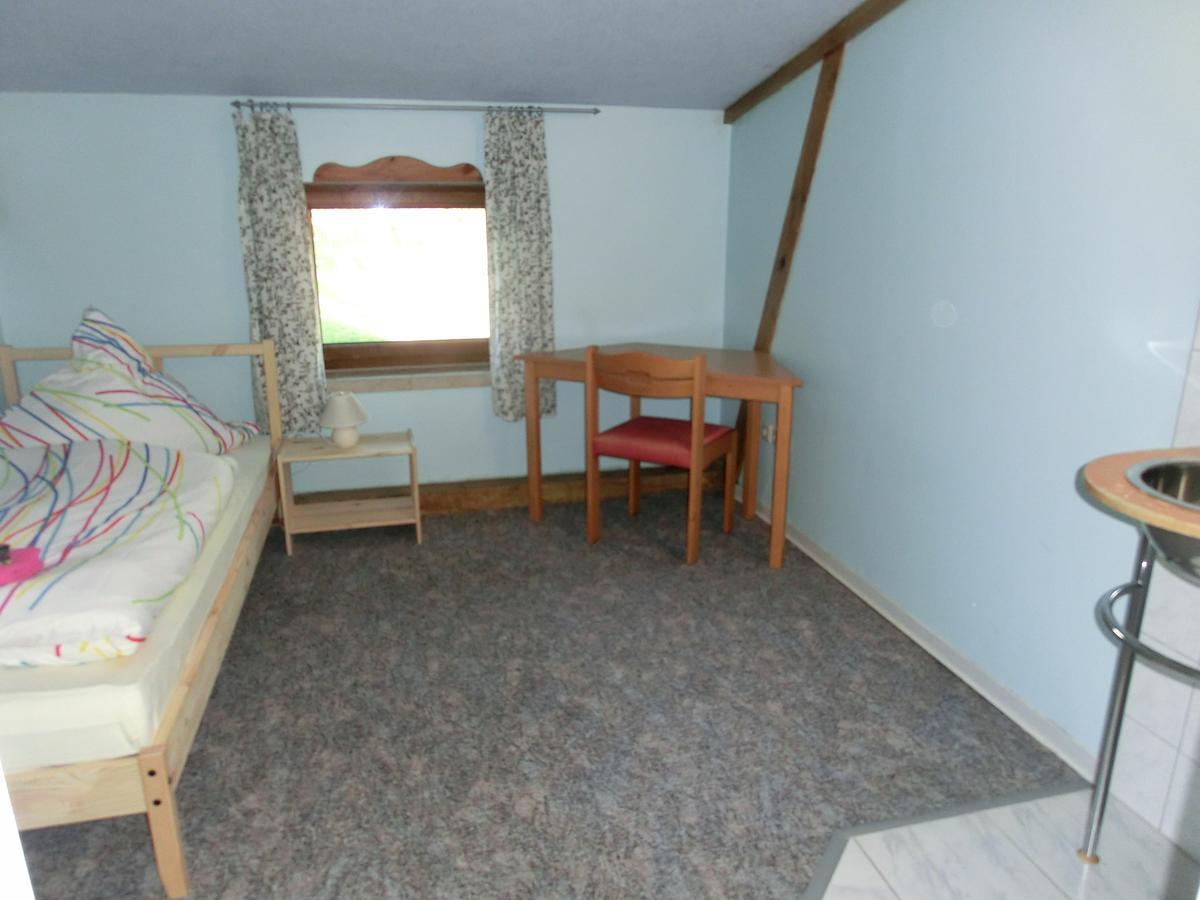 Domane Neu Gaarz Hostel Szoba fotó