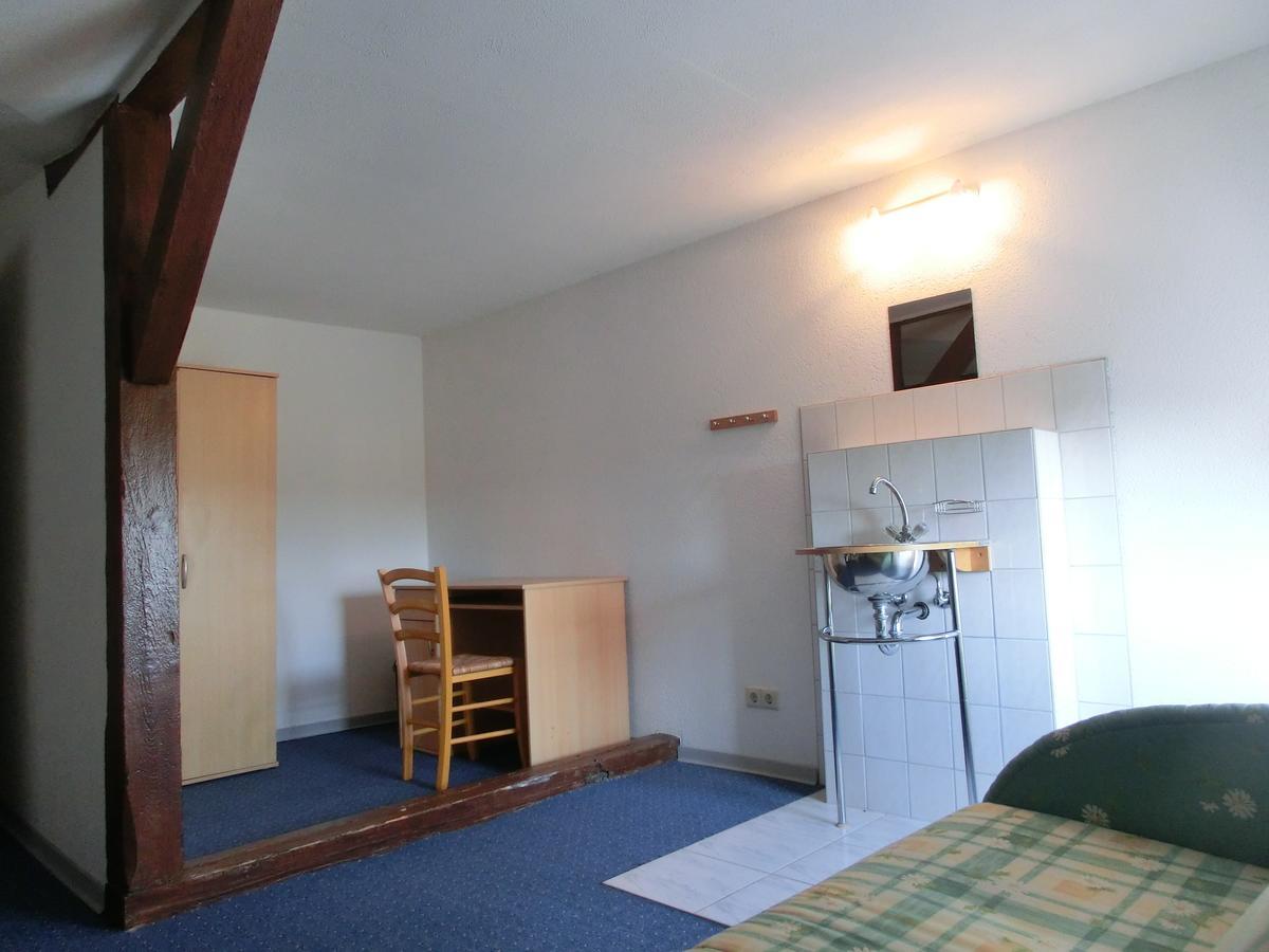 Domane Neu Gaarz Hostel Szoba fotó